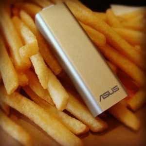  Smallest Router: USB Stick-Sized Asus WL-330NUL With Wi-Fi & Ethernet